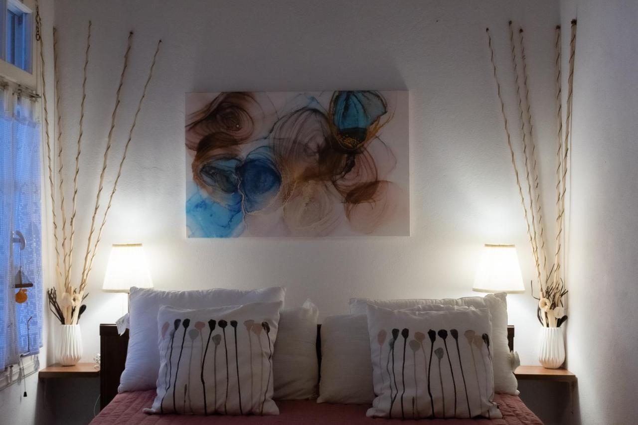 Villa Alexandra Exámbela Екстериор снимка